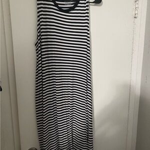 Black and White Striped Sleeveless Dress